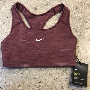 Nike Swoosh Bra